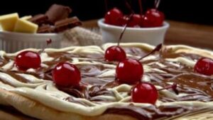 Pizza mesclada de chocolate