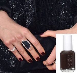 Esmaltes que brilharam nas unhas das celebridades no Globo de Ouro