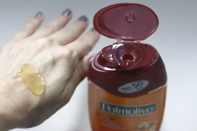 Resenha Palmolive Resenha: Sabonetes Palmolive Óleo de Camélia e Amêndoas