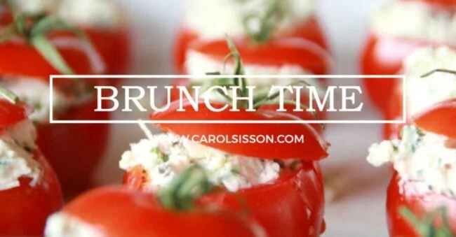 Tomate recheado com atum e cream cheese Tomate recheado com atum e cream cheese