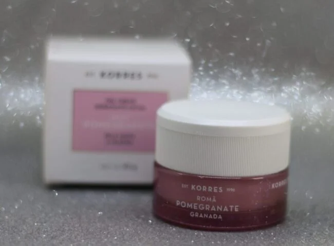 pomegranate Resenha: Linha cuidados facial Korres