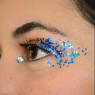 Dica de maquiagem com glitter para o Carnaval