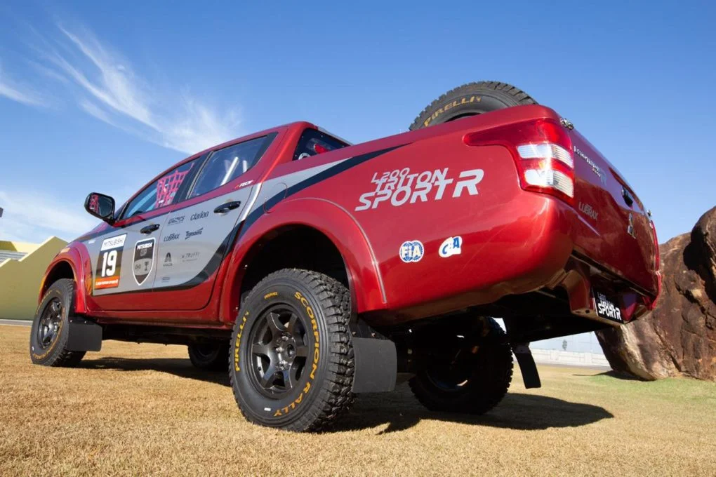 Mitsubishi tem carro Brasileiro em Rally 15 Mitsubishi