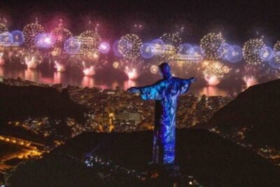 Ano Novo: Conheça os destinos que nunca saem de moda 29 reveillon Rio de Janeiro