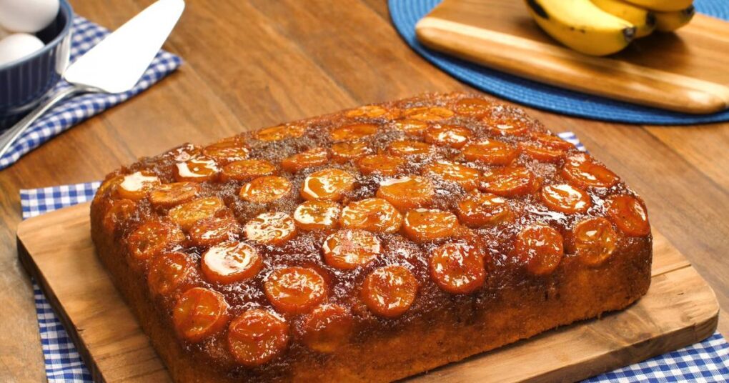 Bolo de Banana Caramelada