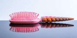 A escova ideal para os seus cabelos